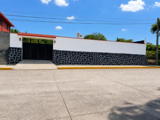 Casa Congregacion La Joya