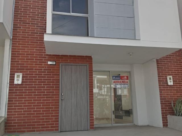 CASA Conjunto Montealina Casa A20, Variante de la Floresta, La Floresta, Cúcuta