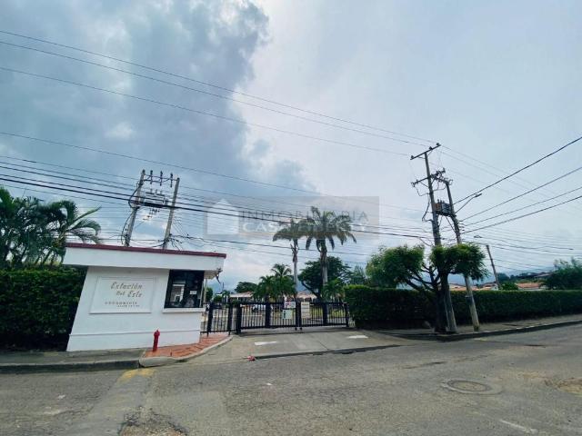 CASA CONJUNTO CERRADO ESTACION DEL ESTE CASA B 6, Prados Del Este, Cúcuta