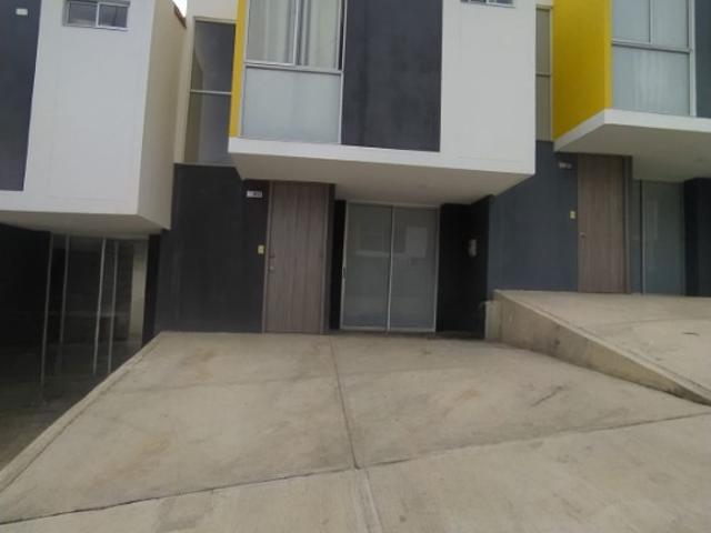 CASA conjunto cerrado montebianco casa B13 variante la floresta, Los Patios, La Floresta, Cúcuta