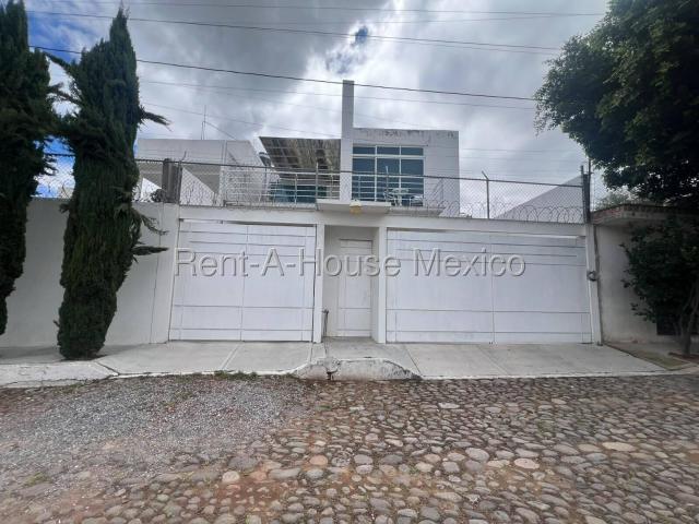Casa Contemporanea en Renta en Centro, Queretaro