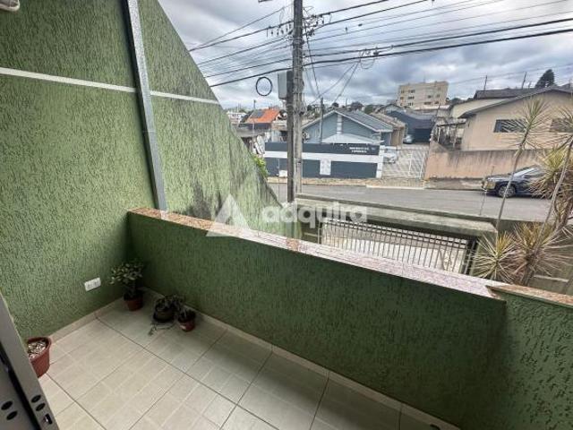 Casa contendo 3 quartos à venda em Oficinas