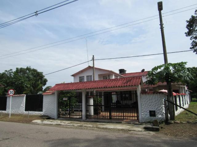 CASA CR 2 8 111 CA, Sin Barrio, Villavicencio