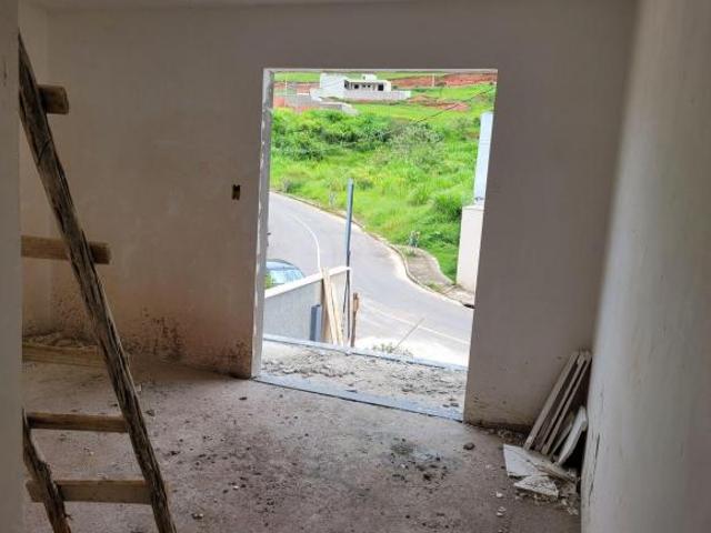 Casa Dúplex geminada no bairro Recanto da Mata 430.000,00