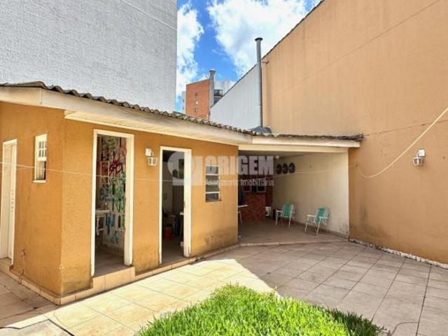 Casa duas casas e Terreno ZR 4 na Brigadeiro Franco
