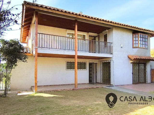 Casa dublé almeyda 4 hab / 3 b + anexo 200 / 300 m2