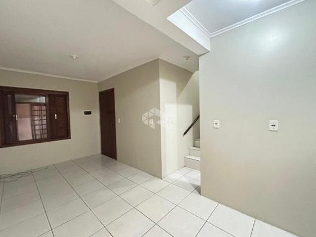 CASA DUPLEX 2 DORMITÓRIOS PRÓXIMO AO CENTRO
