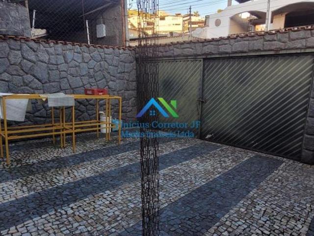 Casa Duplex à venda Bairro Bandeirantes Juiz de Fora MG