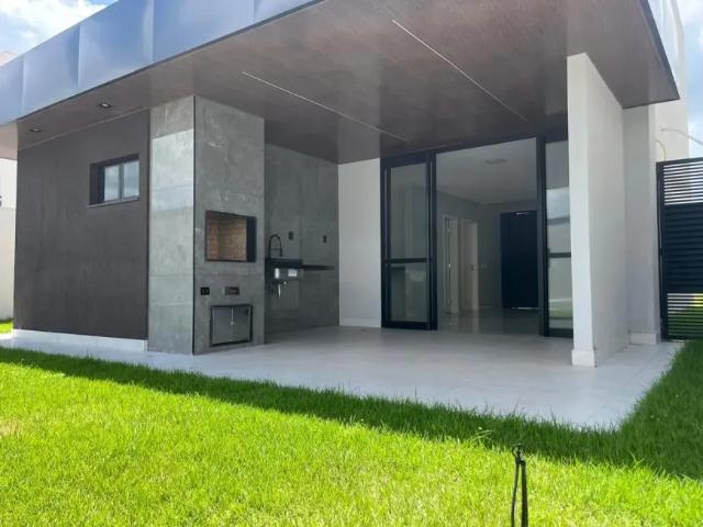 Casa duplex a venda tem 180 metros quadrados com 4 quartos em Verde Lar Teresina PI