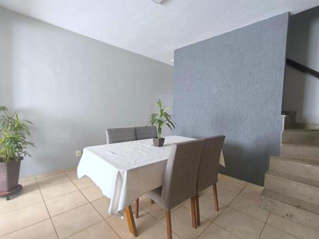 Casa Duplex com 3 quartos à venda em Belo Horizonte, no bairro Dona Clara