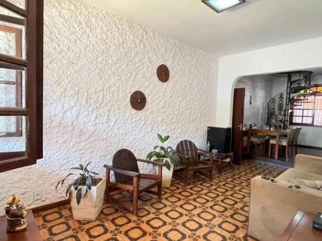 Casa Duplex com 4 quartos à venda em Belo Horizonte, no bairro Ouro Preto