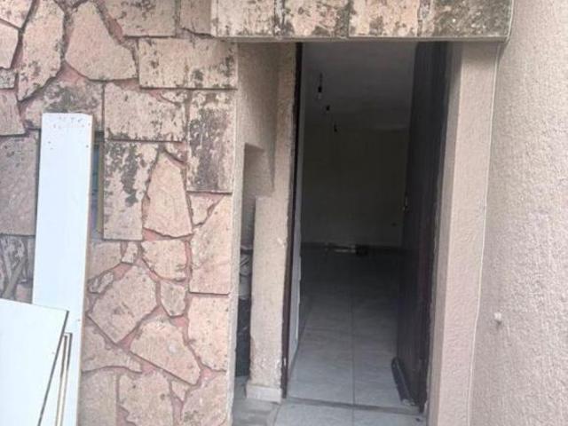CASA DUPLEX CON EXCELENTE UBICACIÓN EN TESISTAN