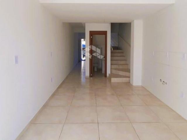 Casa duplex de 2 dormitórios no Bairro Centro