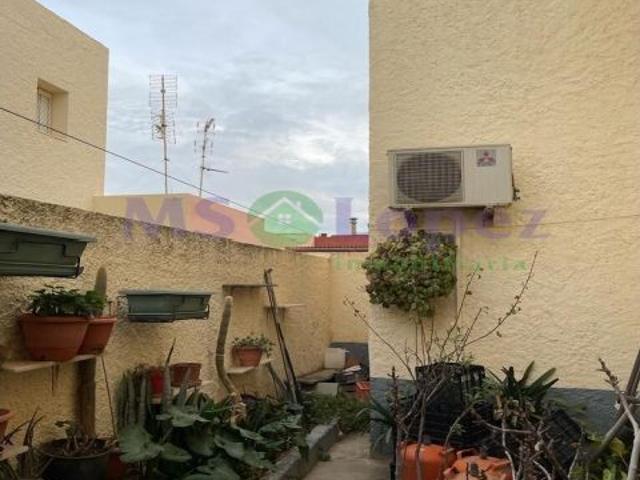 ¡CASA DUPLEX EN LAS NORIAS!