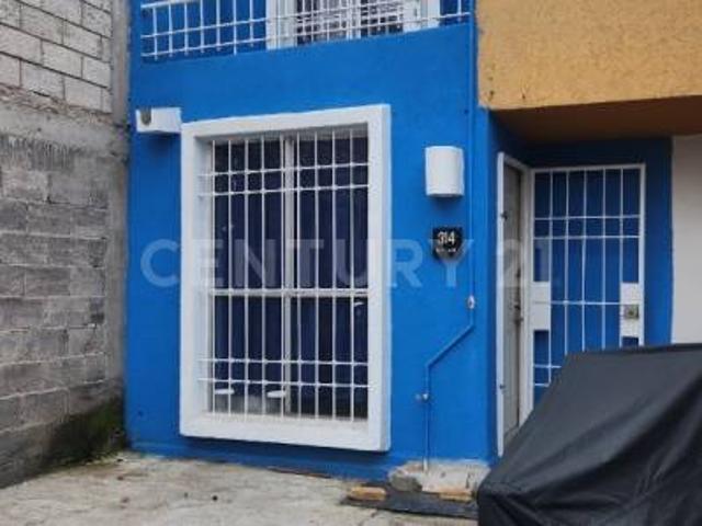 CASA DUPLEX EN RENTA