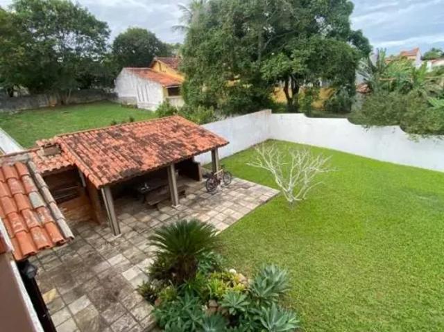 Casa duplex para locação na Pontinha