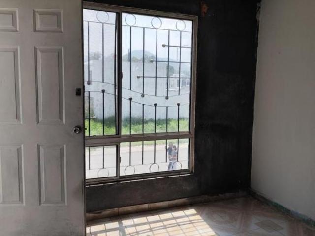 ? Casa Dúplex Planta Alta en Venta Valle de los Encinos, Tlajomulco de Zuñiga