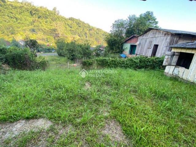 Casa de Madeira com 3 dormitórios localizada no Bairro Quilombo em Três Coroas