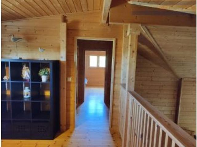 Casa de madera unifamiliar con terreno en el mar. Las Rotas