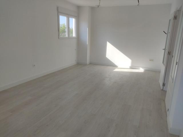 CASA DE NUEVA CONSTRUCCION CON EXCELENTES CALIDADES EN ALPERA