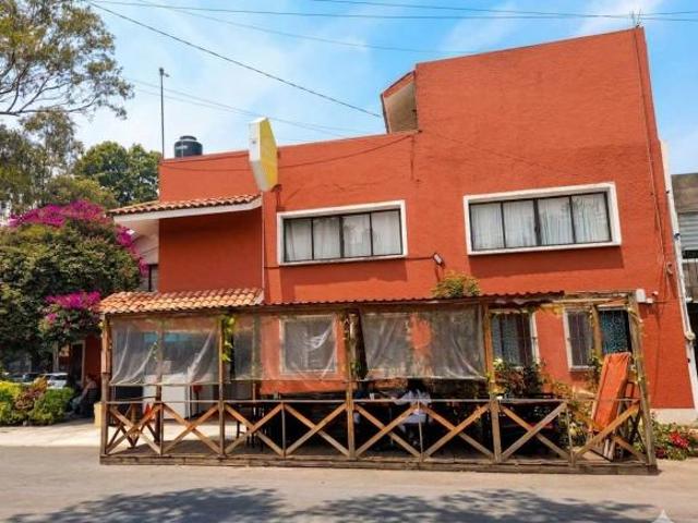 Casa de oportunidad, ubicada en esquina, Colonia Country Club, Coyoacán