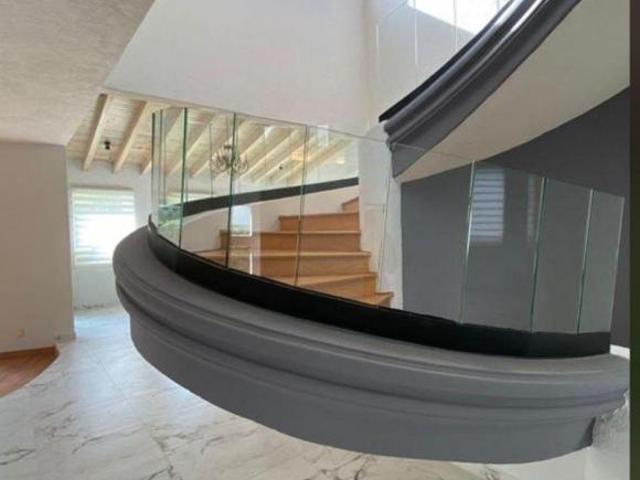 CASA DE OPORTUNIDAD VENTA EL CAMPANARIO QUERETARO