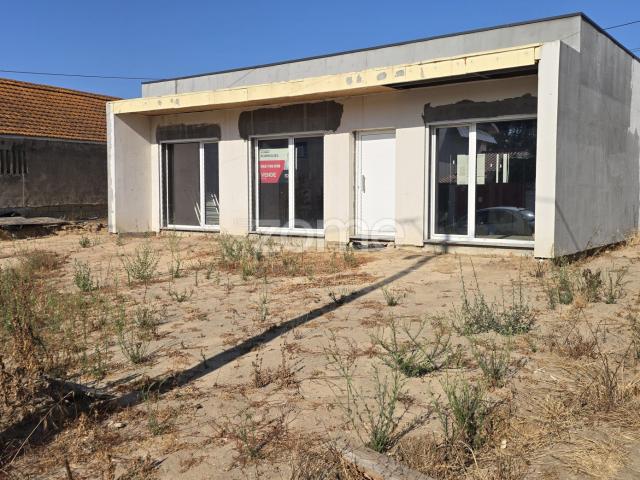 Casa de aço de calibre leve perto da Praia da Cova | Lavos