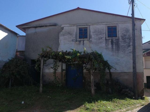 Casa de aldeia T3 em Aguda de 1960,00 m² 1960m² Figueiró dos Vinhos e Bairradas