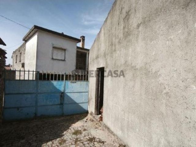 Casa de aldeia T3 em Seixo da Beira de 106,00 m²