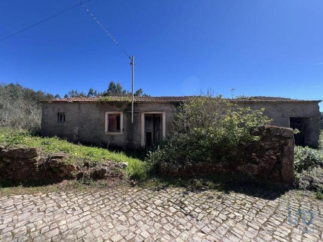 Casa de aldeia T1 em Aguda de 46,00 m²