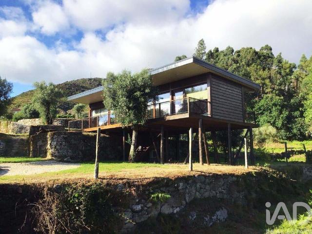 Casa de aldeia T2 em Gondoriz de 116,00 m² 116m² Ferreiros, prozelo e besteiros