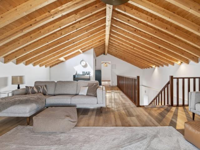 Casa de aldeia maravilhosamente renovada com confortos modernos em Olho Marinho