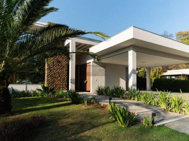 Casa de Alto Luxo – Condados da Lagoa