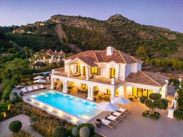 Casa de alto standing de 1338 m2 en venta Benahavís, España