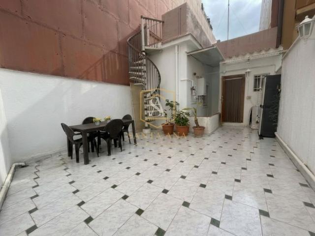 Casa de alto standing de 179 m2 en venta Badalona, Cataluña