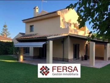 Casa de alto standing de 184 m2 en alquiler Puerto de Santa María, España
