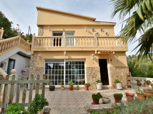 Casa de alto standing de 180 m2 en venta Pineda, Cataluña