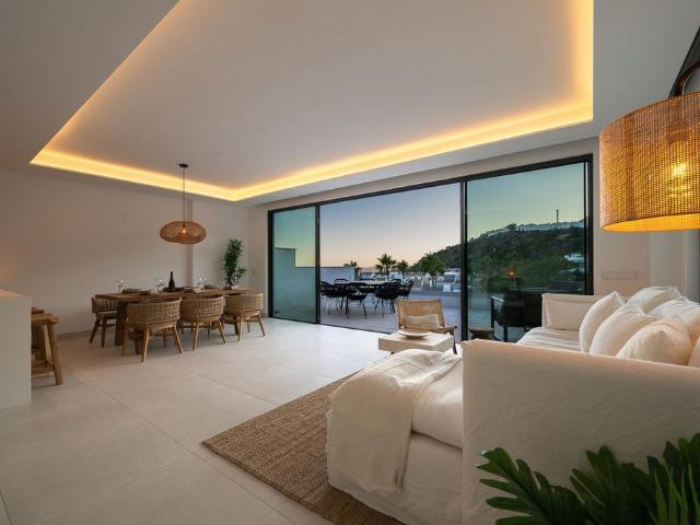 Casa de 183 m2 en venta Benalmádena, España