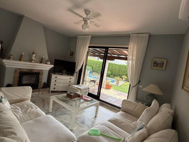 Casa de alto standing de 194 m2 en venta Riviera del Sol, Andalucía