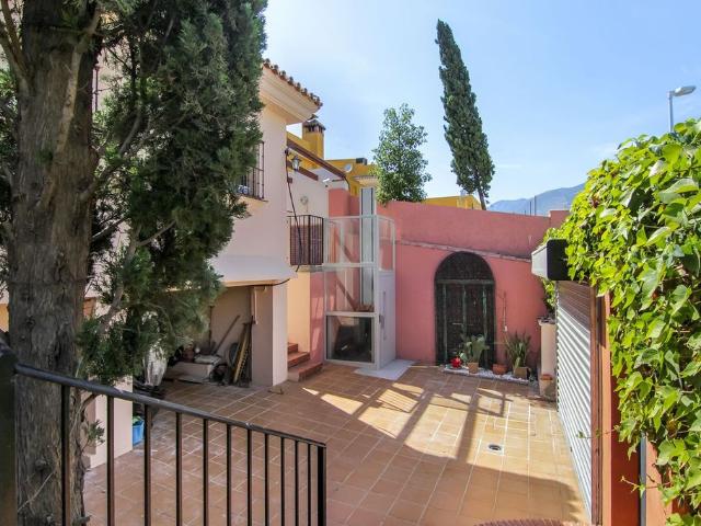 Casa de alto standing de 207 m2 en venta Fuengirola, España