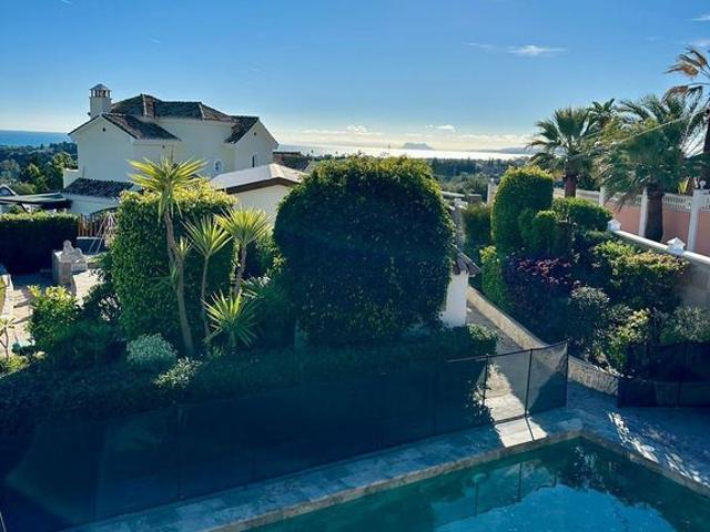 Casa de alto standing de 200 m2 en venta Estepona, Andalucía