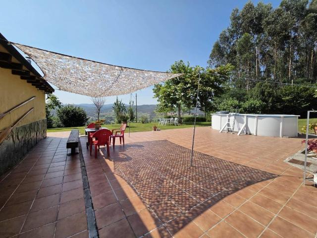 Casa de alto standing de 215 m2 en venta Parbayón, España