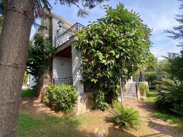 Casa de alto standing de 215 m2 en venta Torrente, España