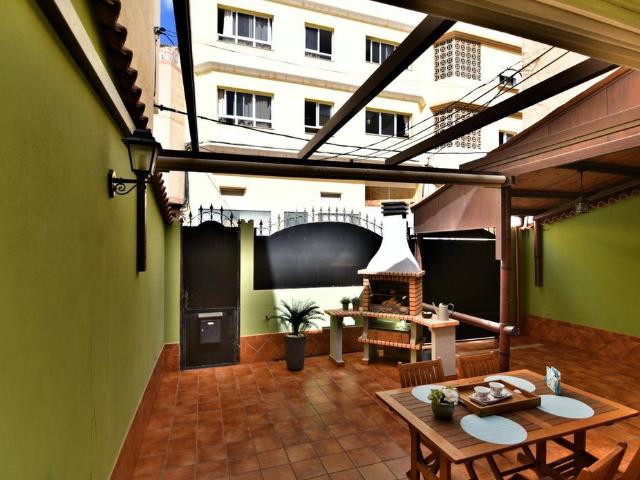 Casa de alto standing de 211 m2 en venta Santa Lucía de Tirajana, España