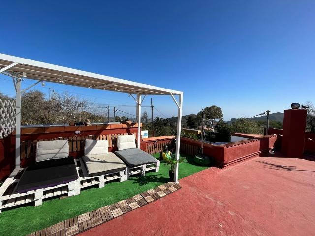 Casa de alto standing de 229 m2 en venta Vega de San Mateo, Canarias