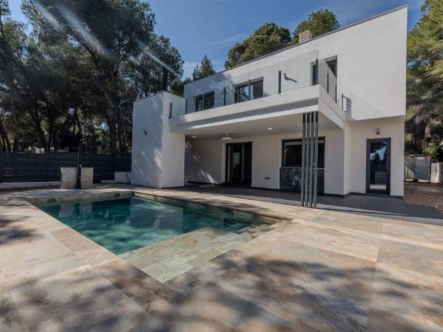 Casa de alto standing de 220 m2 en venta Benicásim, Comunidad Valenciana