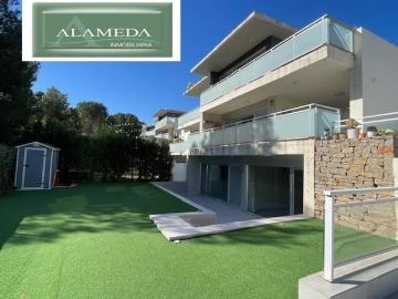 Casa de alto standing de 237 m2 en alquiler Chiva, España