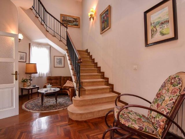 Exclusiva casa de 281 m2 en venta La Coruña, Galicia
