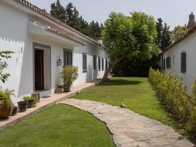 Casa de alto standing de 240 m2 en venta San Pedro de Alcántara, España