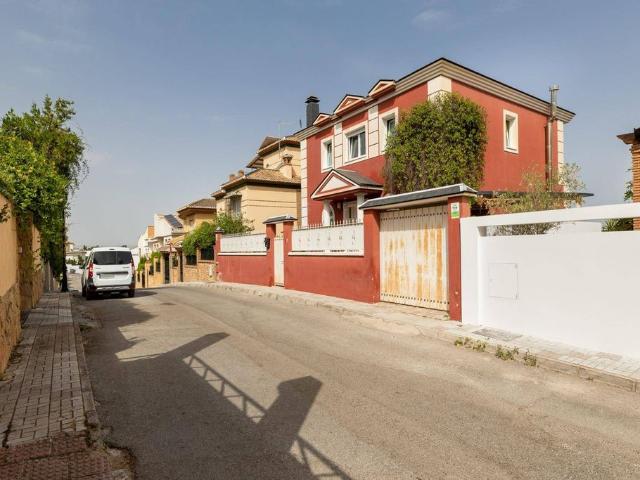Casa de alto standing de 292 m2 en venta Monachil, Andalucía